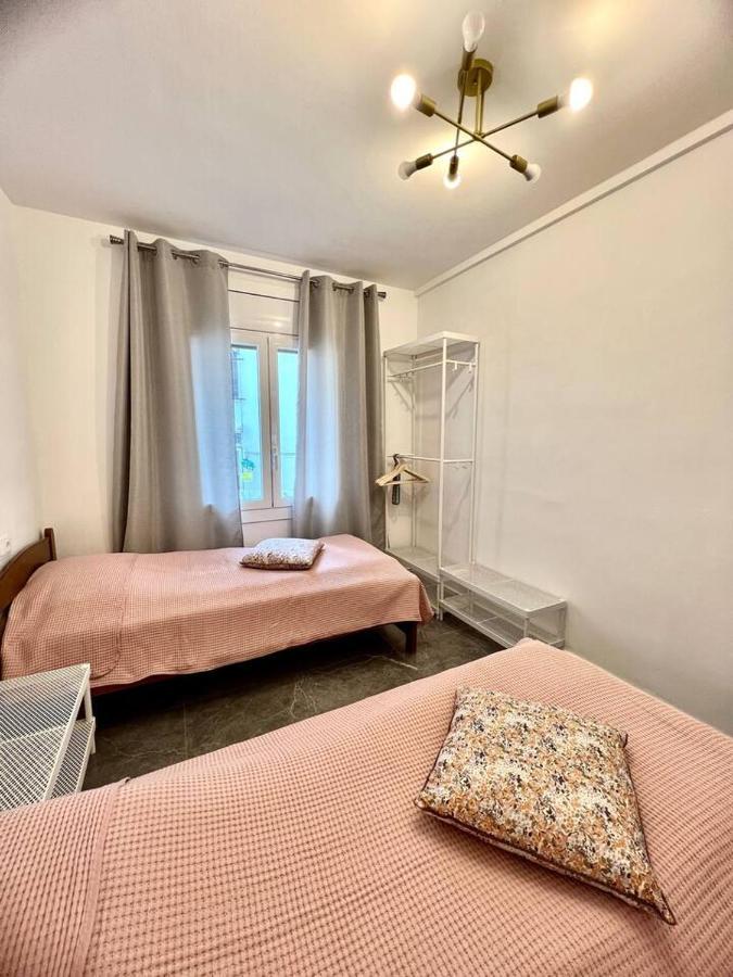 Amplio Apartamento Tranquilo Cerca De La Playa Roses Dış mekan fotoğraf